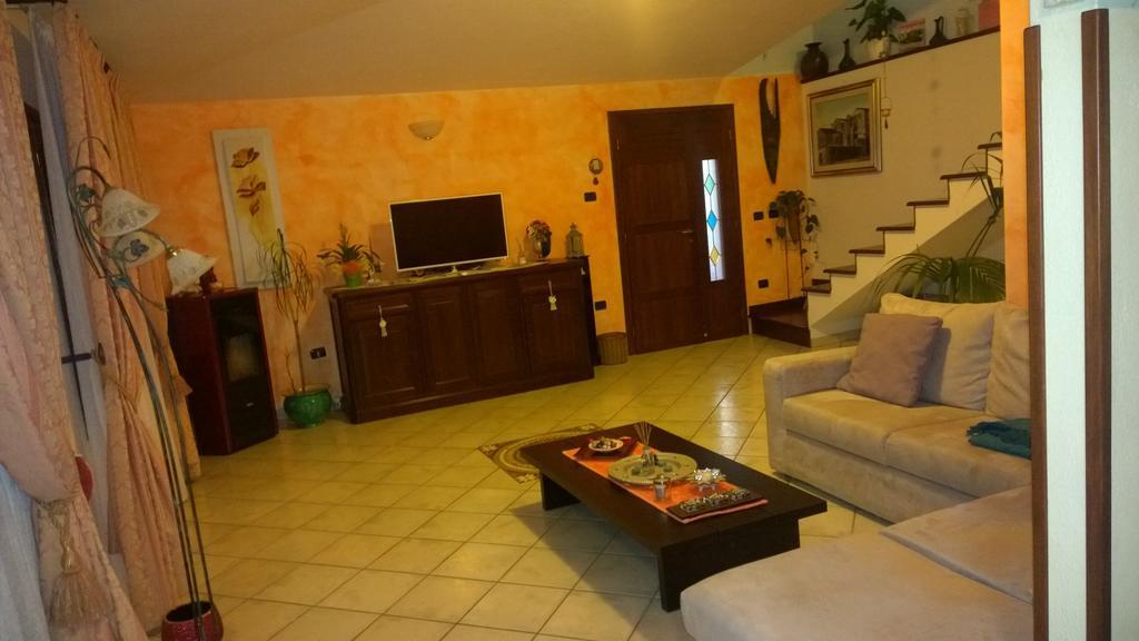 Casa Rosina Lägenhet Orosei Exteriör bild